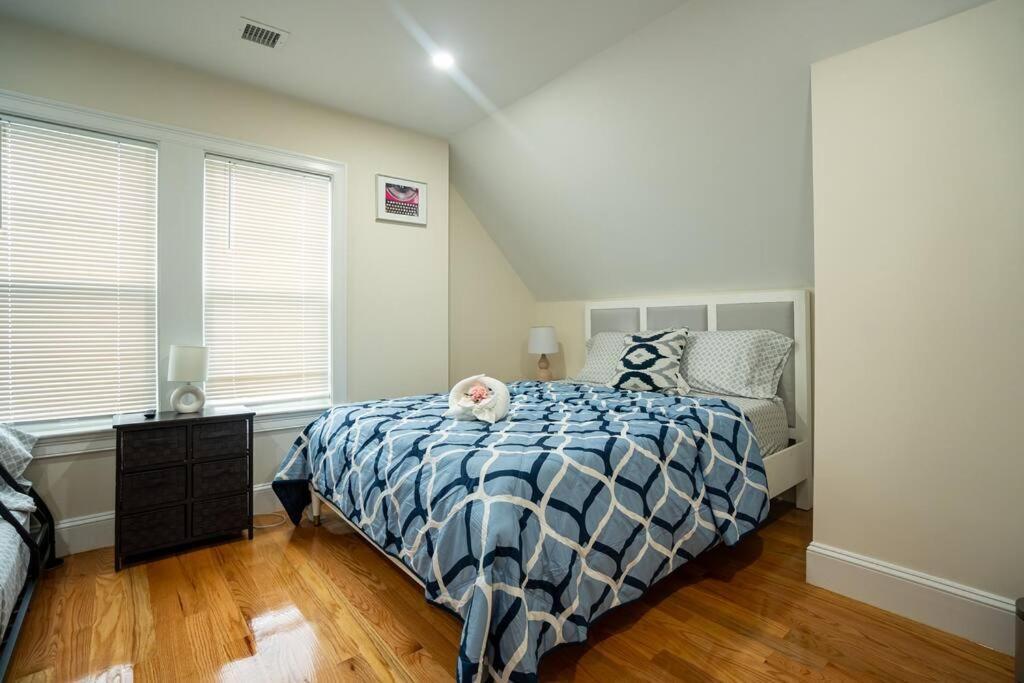 80-3 3Br Boston - Charming Apt Near Dorchester Center Apartment Boston