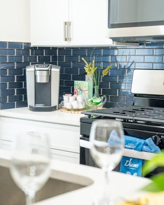 Apartment 80-3 3Br Boston - Charming Apt Near Dorchester Center