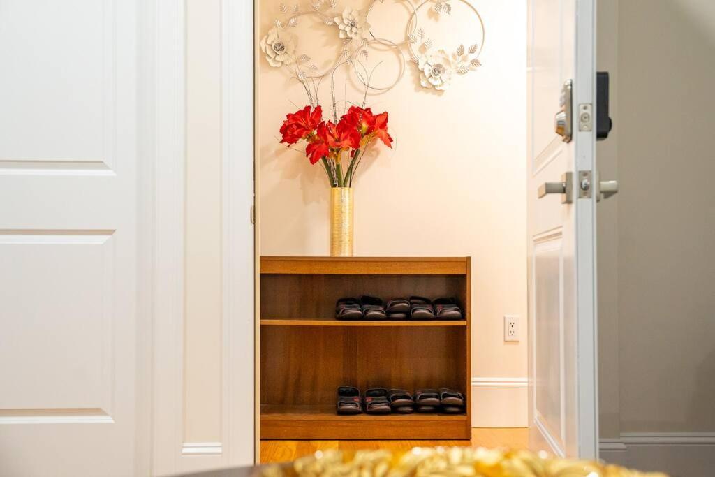 80-3 3Br Boston - Charming Apt Near Dorchester Center Apartment