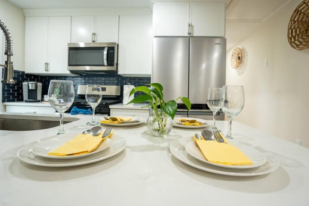 80-3 3Br Boston - Charming Apt Near Dorchester Center *