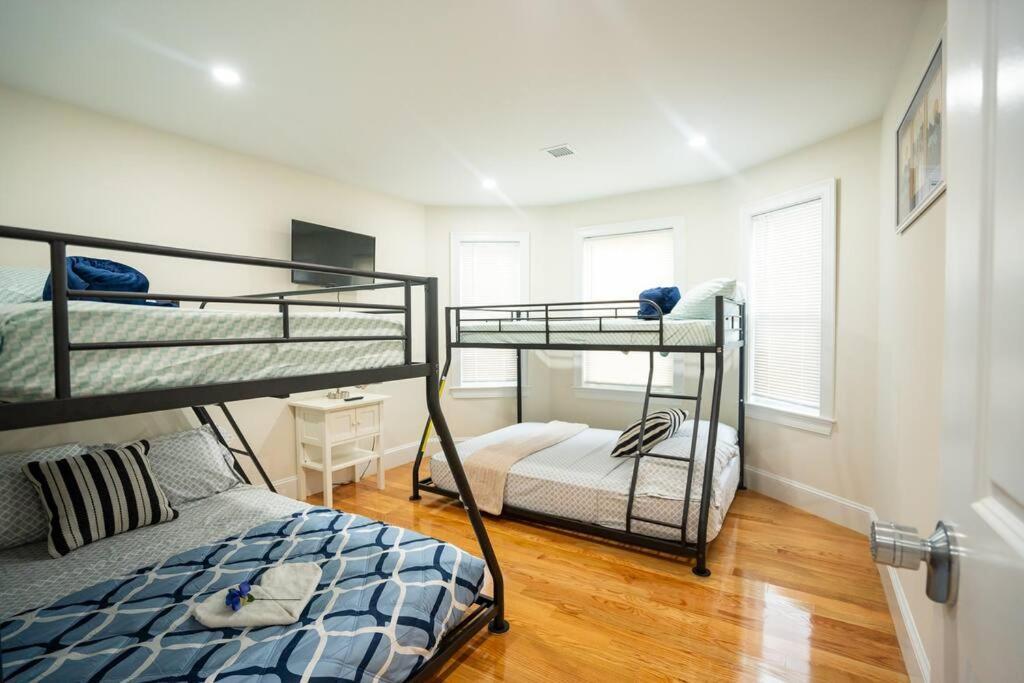 Apartment 80-3 3Br Boston - Charming Apt Near Dorchester Center