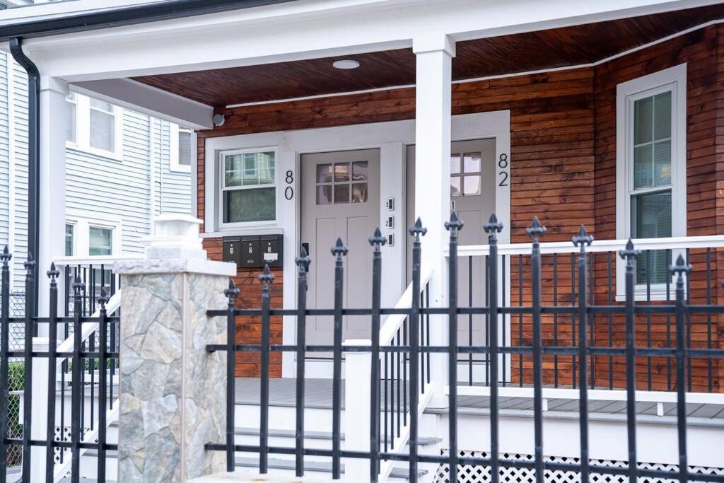 80-3 3Br Boston - Charming Apt Near Dorchester Center Apartment